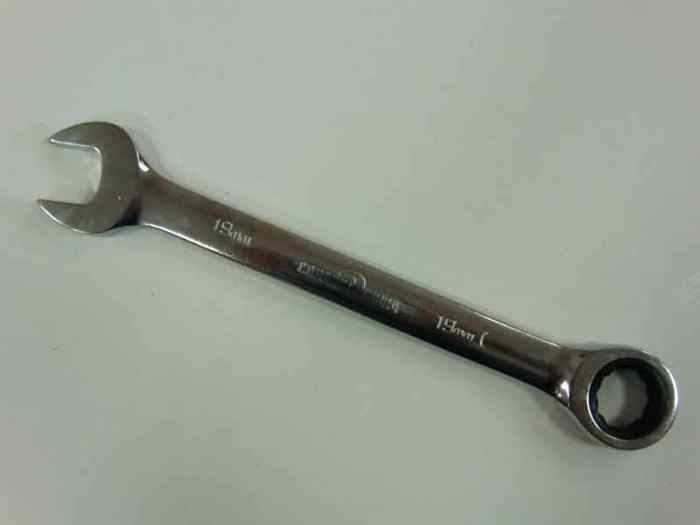 Ключ трещеточный 19мм (холодный штамп) CR-V /СЕРВИС КЛЮЧ