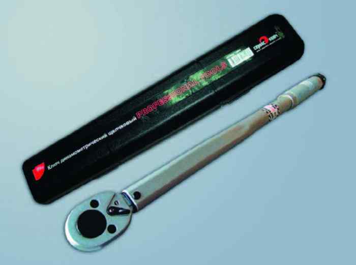 Ключ динамометрический 1/2" (28-210Nm) 470мм / СЕРВИС КЛЮЧ