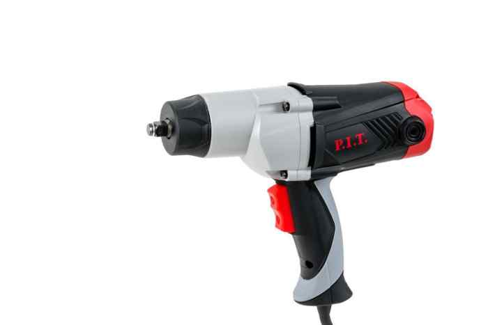 Гайковерт сетевой PIW1100-С (1100Вт, 2200 об/мин, 1/2", 450Нм, ударный, наб.головок)