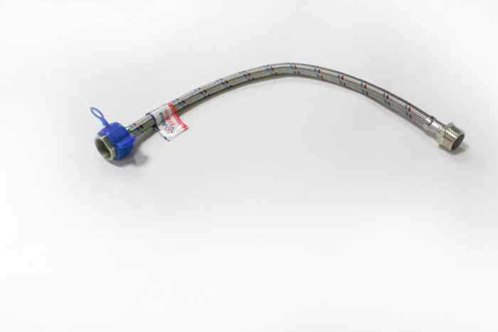 Подводка с/тех.0,6м г/ш нерж. сталь