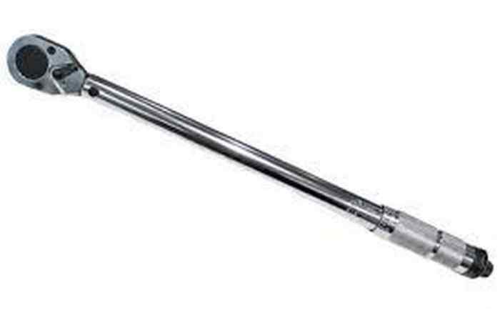 Ключ динамометрический 1/2" 42-210 HM/OMBRA