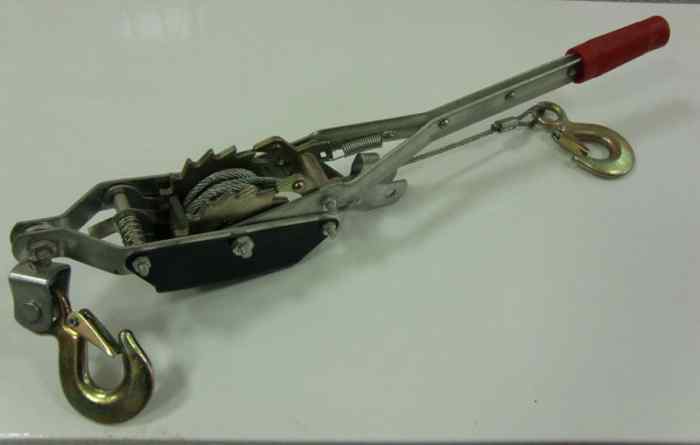 Лебедка 0,75т./1,5т./СЕРВИС КЛЮЧ