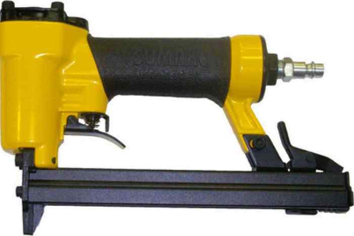 Пневмостеплер SUMAKE 80/16 (скобы 6-16мм, 0,65х0,95мм, дав. 4-7бар) 